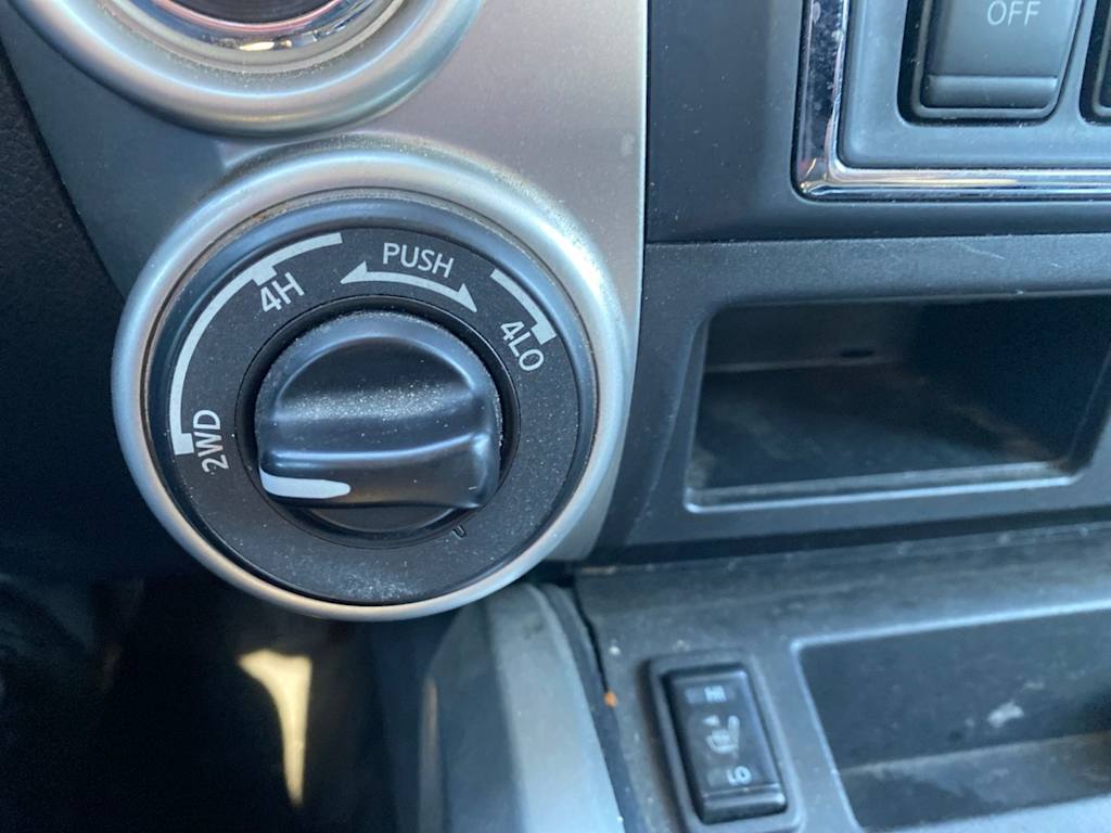 Thumbnail: 2020 Nissan Titan - 14