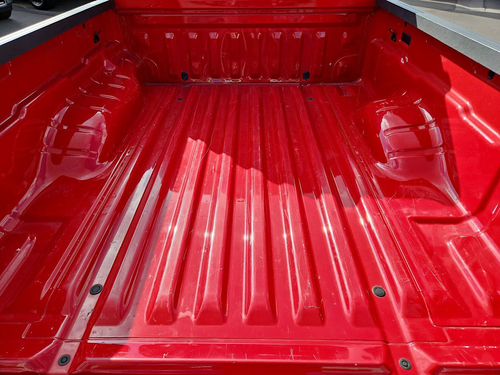 Thumbnail: 2022 Nissan Frontier - 18