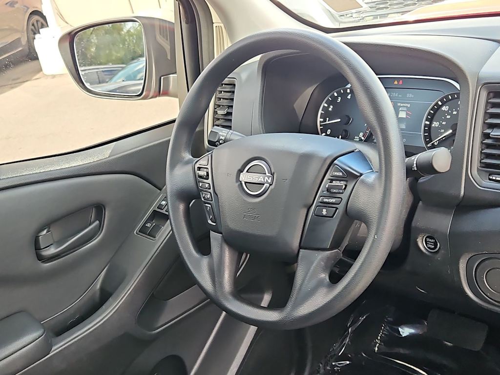 Thumbnail: 2022 Nissan Frontier - 14