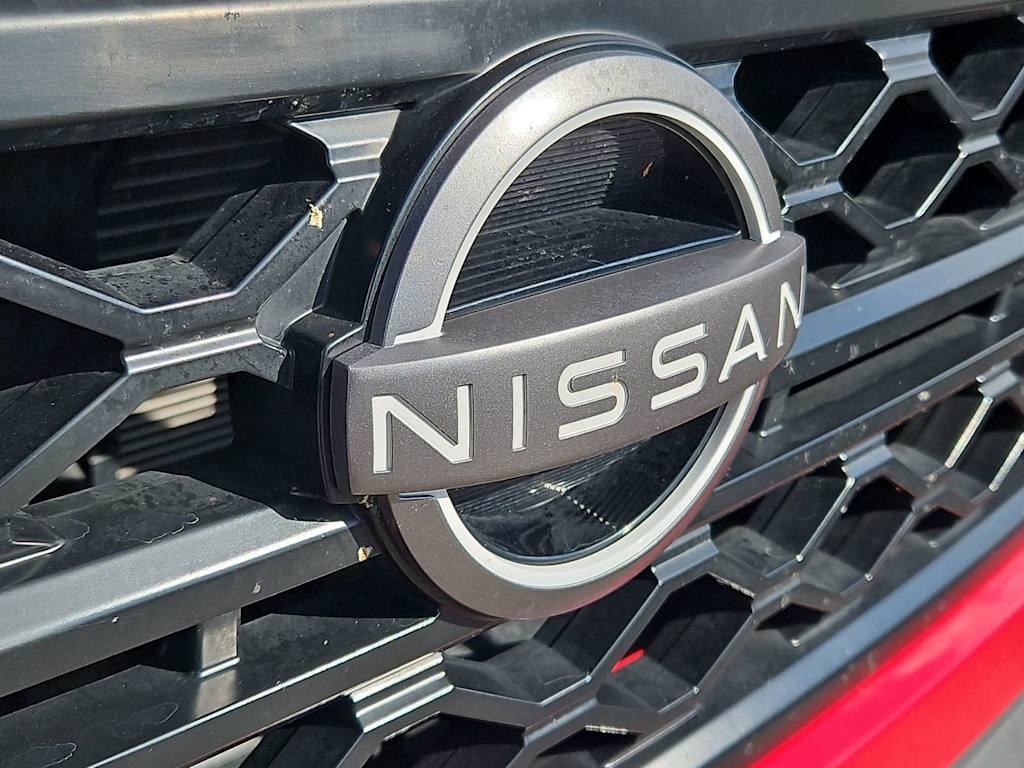 Thumbnail: 2022 Nissan Frontier - 7