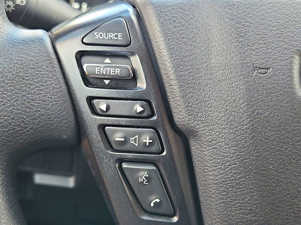 Thumbnail: 2022 Nissan Frontier - 26