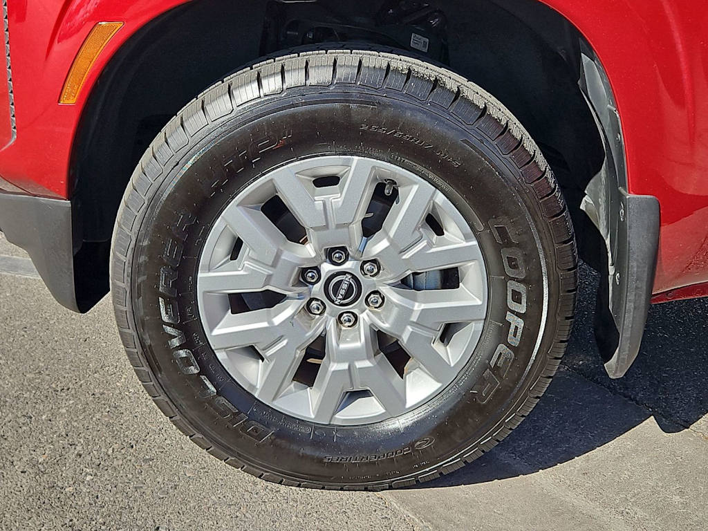 Thumbnail: 2023 Nissan Frontier - 8