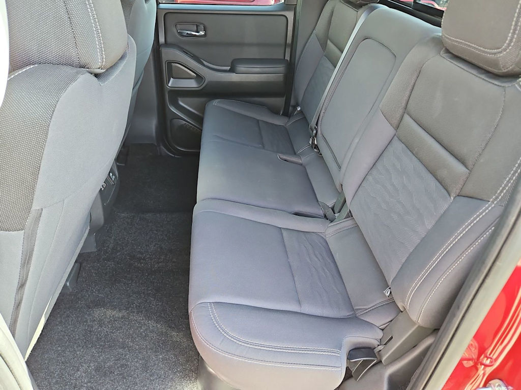 Thumbnail: 2023 Nissan Frontier - 28