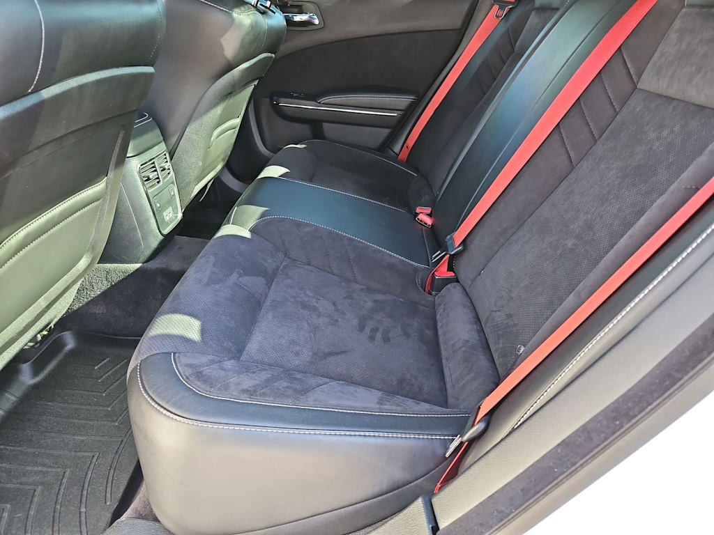 Thumbnail: 2017 Dodge Charger - 13