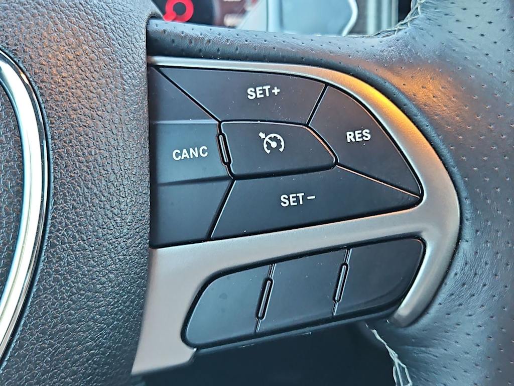 Thumbnail: 2017 Dodge Charger - 28