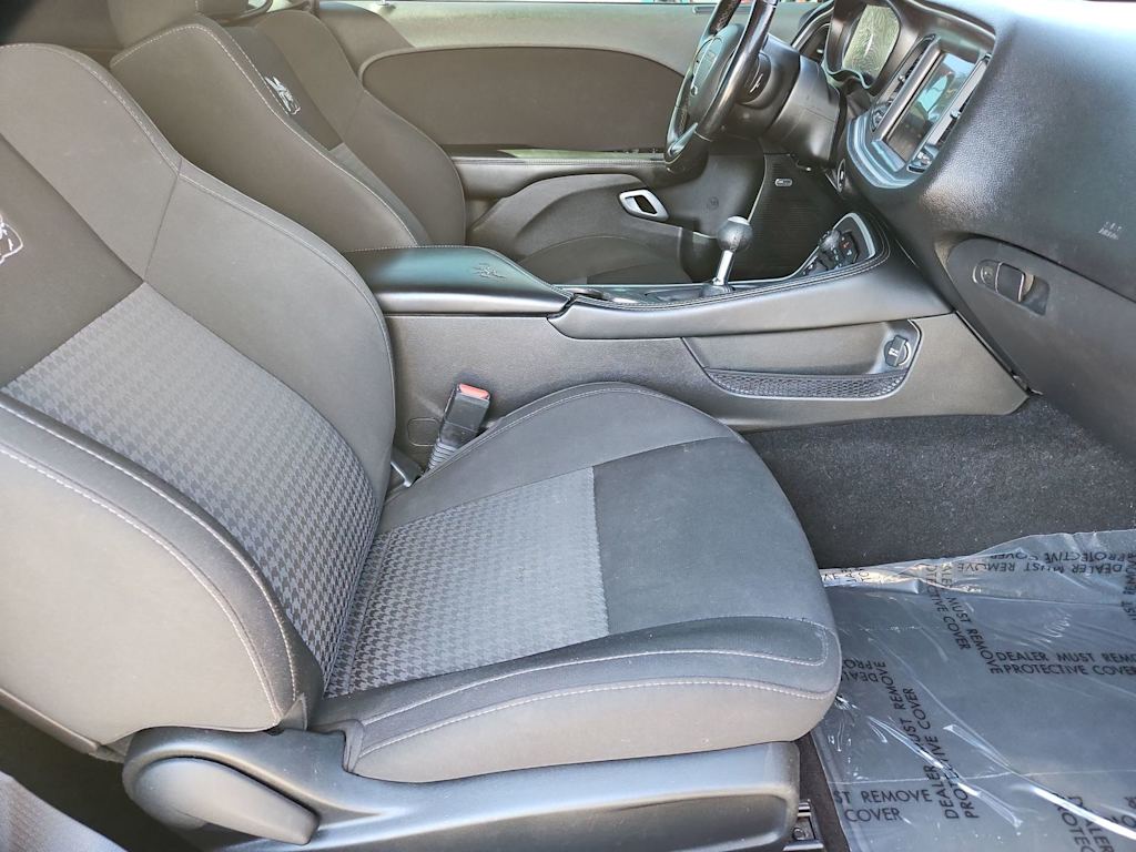 Thumbnail: 2022 Dodge Challenger - 23