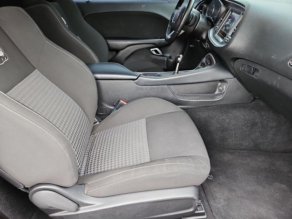 Thumbnail: 2021 Dodge Challenger - 11