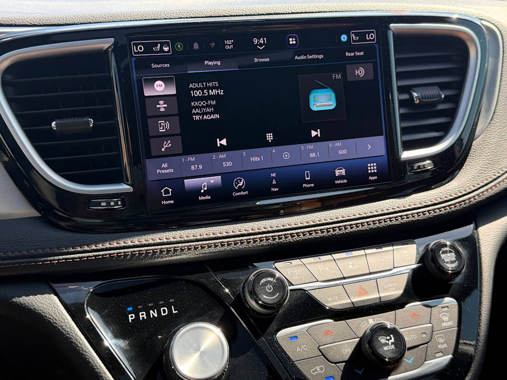 Thumbnail: 2024 Chrysler Pacifica - 28