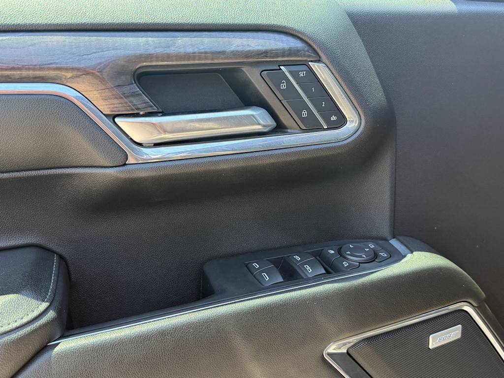 Thumbnail: 2024 Chevrolet Silverado 1500 - 20
