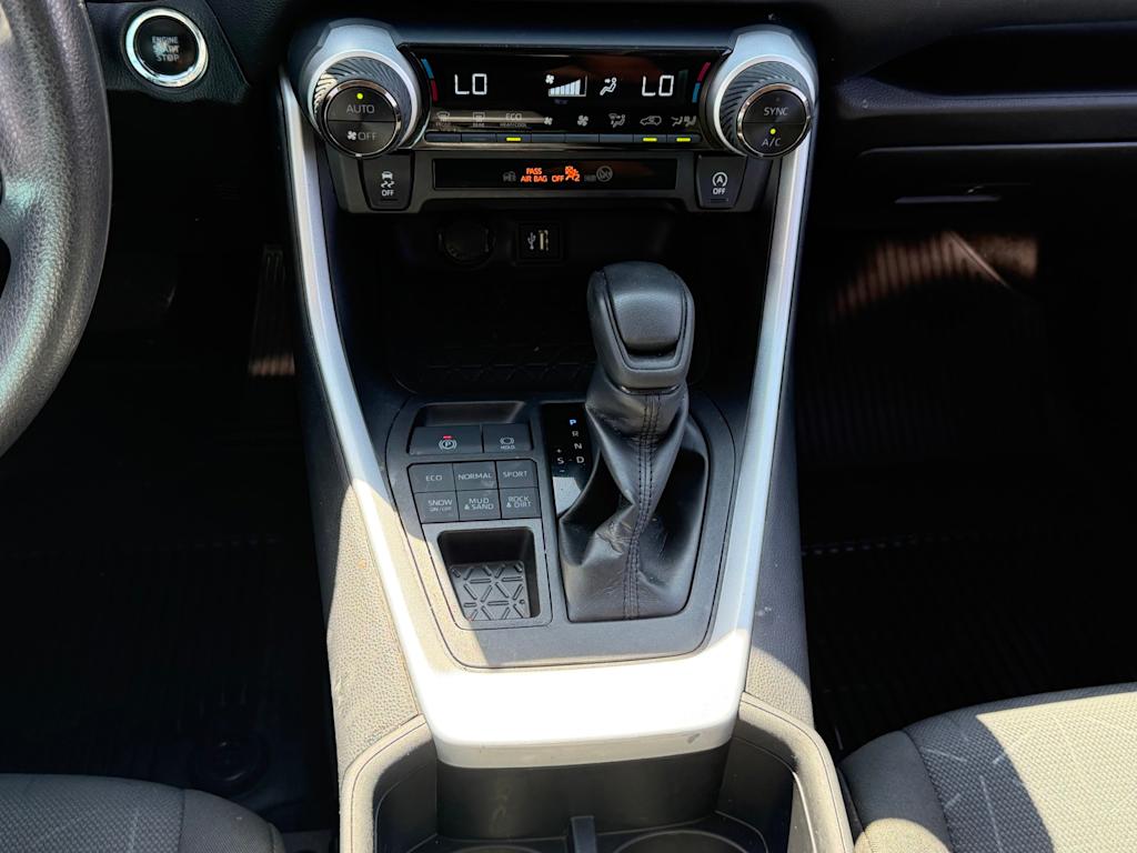 Thumbnail: 2024 Toyota RAV4 - 26