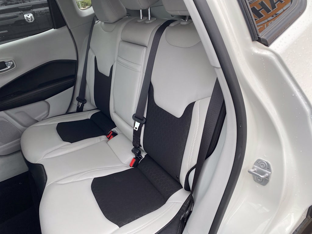 Thumbnail: 2018 Jeep Compass - 9