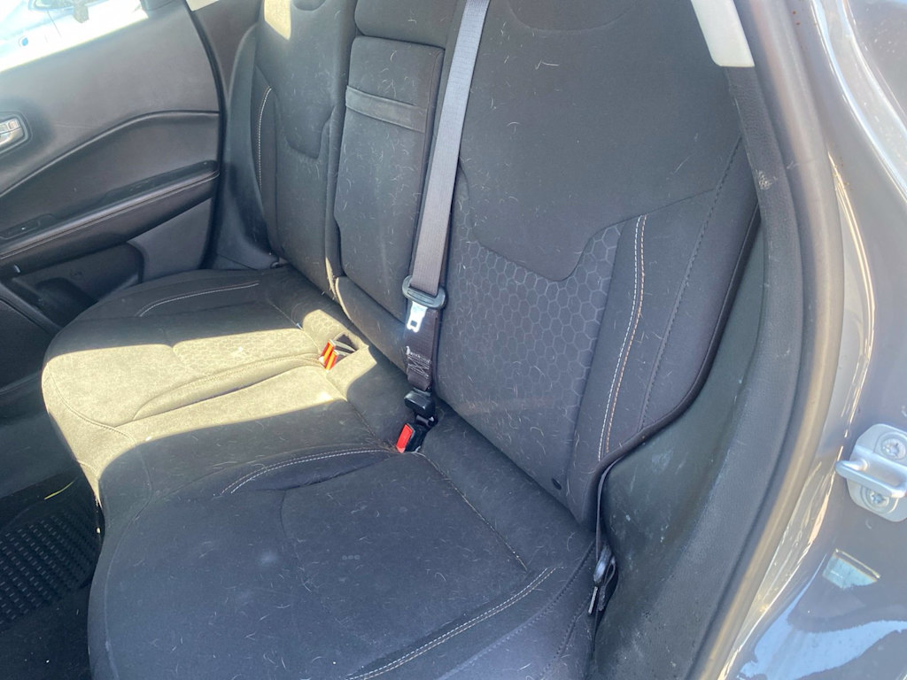 Thumbnail: 2019 Jeep Compass - 9