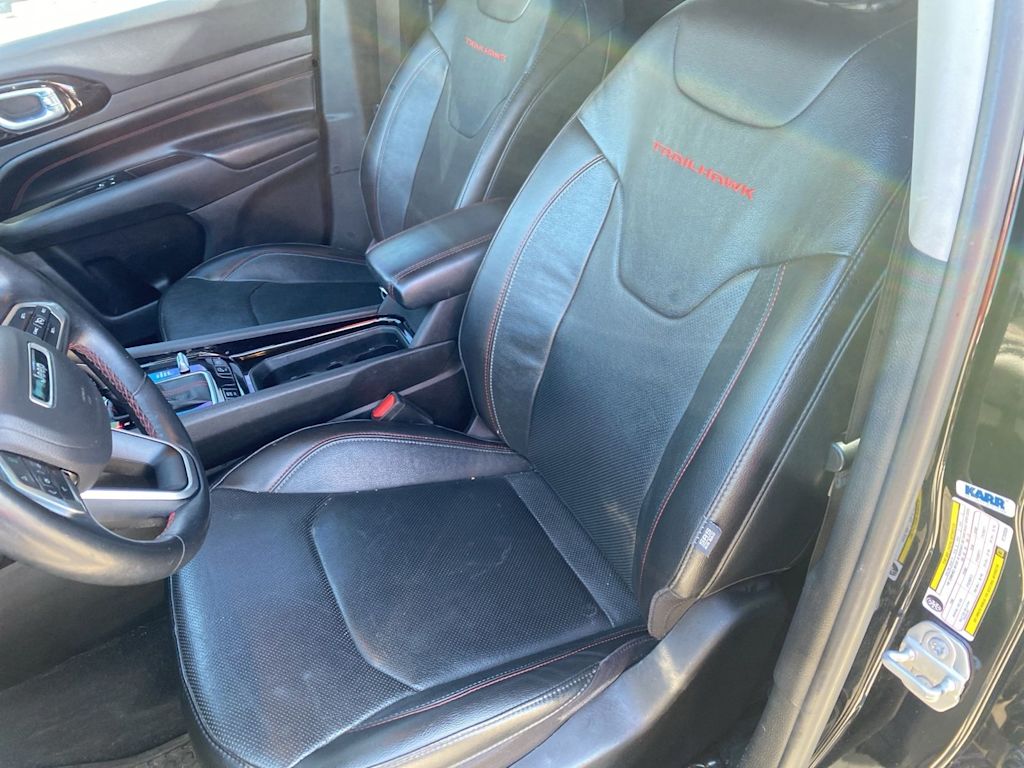 Thumbnail: 2022 Jeep Compass - 8