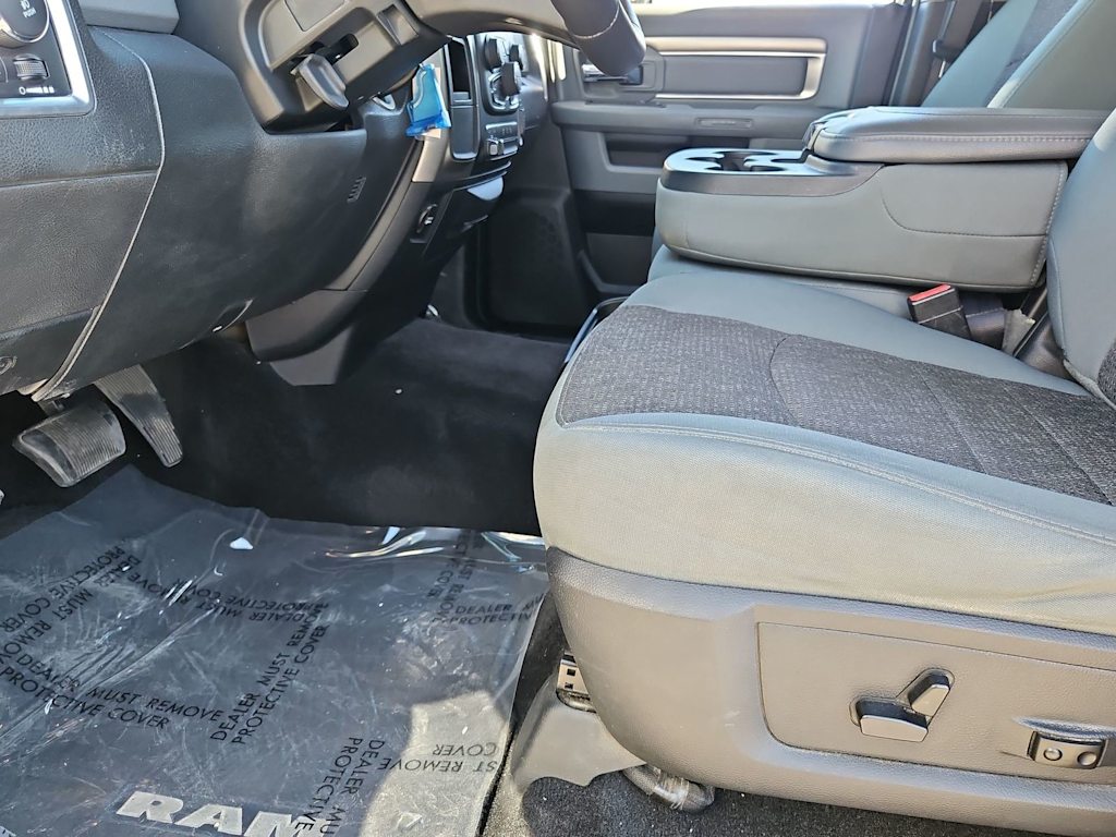 Thumbnail: 2017 RAM 3500 - 11