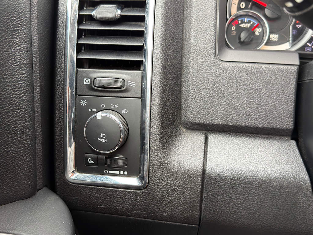 Thumbnail: 2016 RAM 3500 - 20