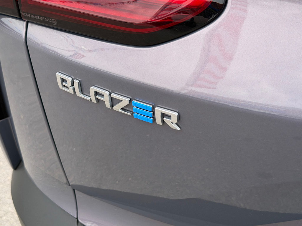 Thumbnail: 2024 Chevrolet Blazer EV - 6
