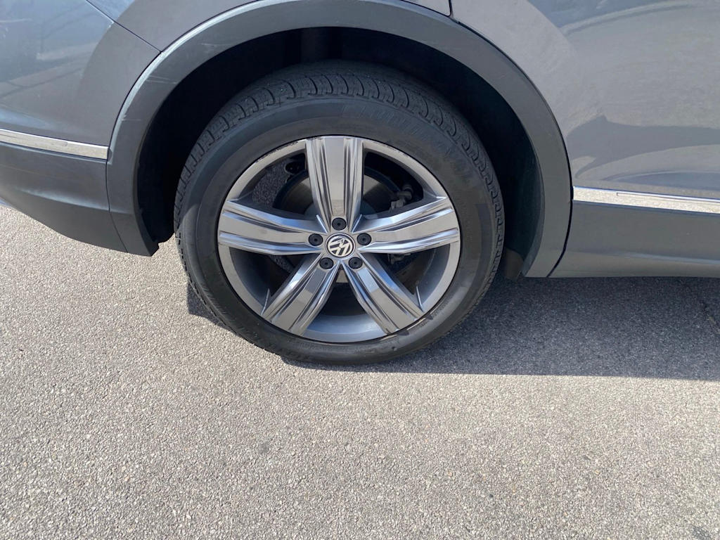 Thumbnail: 2019 Volkswagen Tiguan - 7