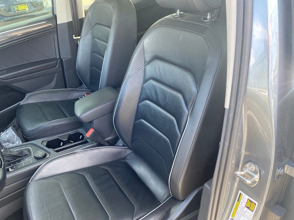 Thumbnail: 2019 Volkswagen Tiguan - 8