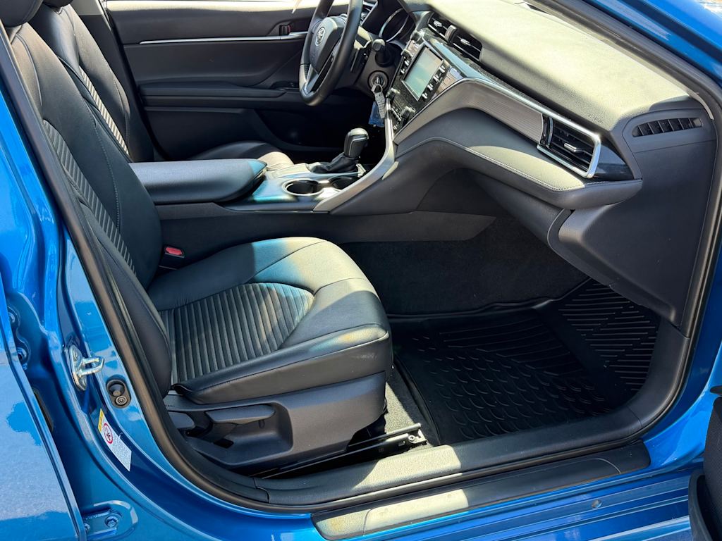 Thumbnail: 2018 Toyota Camry - 30