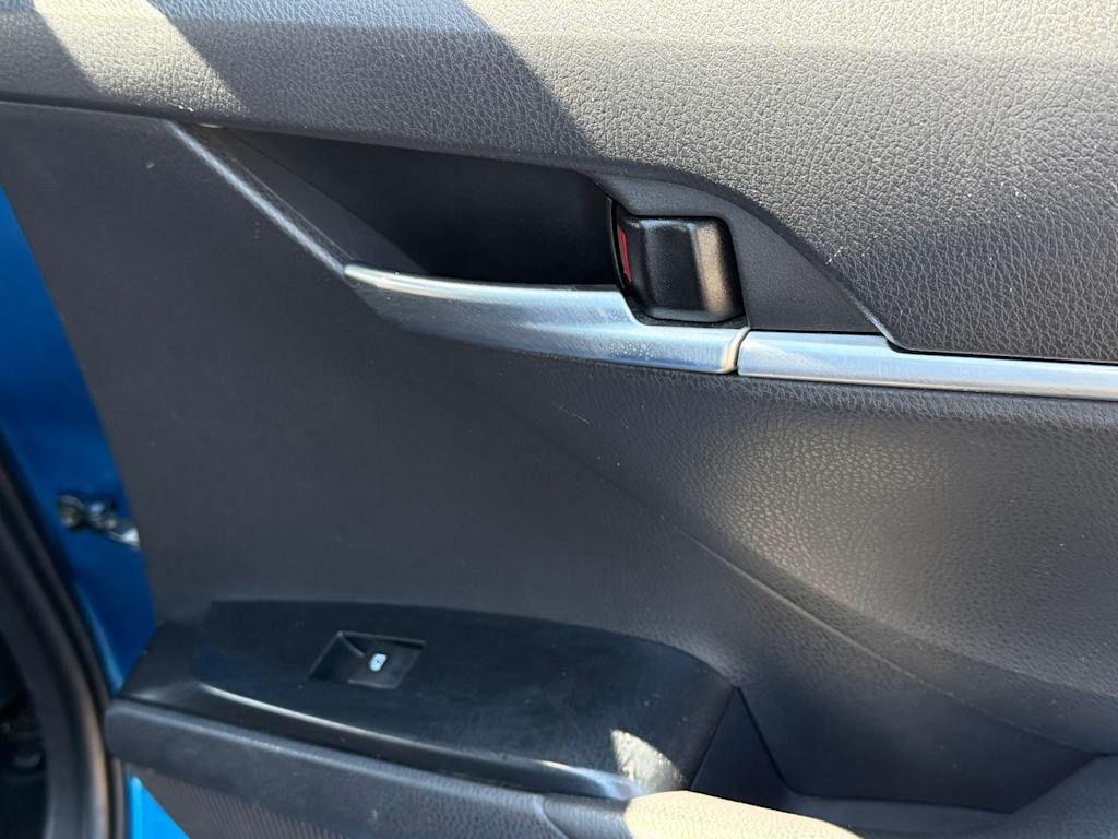 Thumbnail: 2018 Toyota Camry - 32