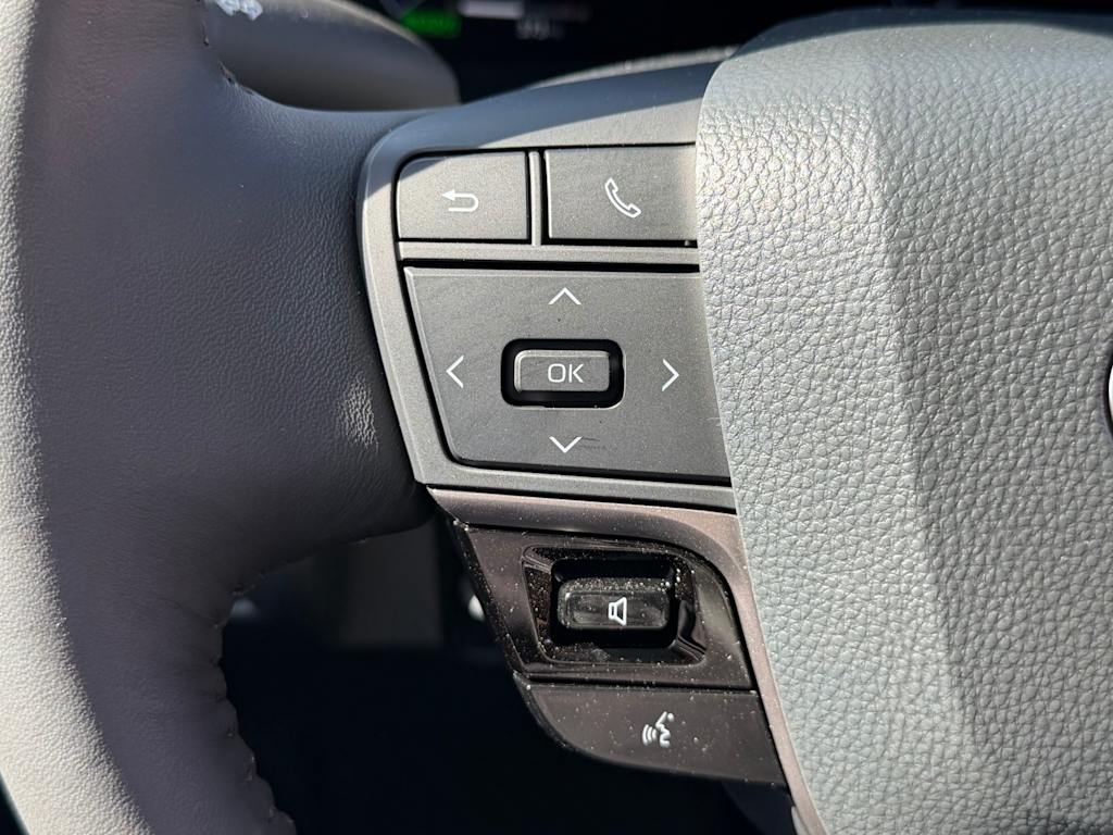 Thumbnail: 2026 Toyota Camry - 24