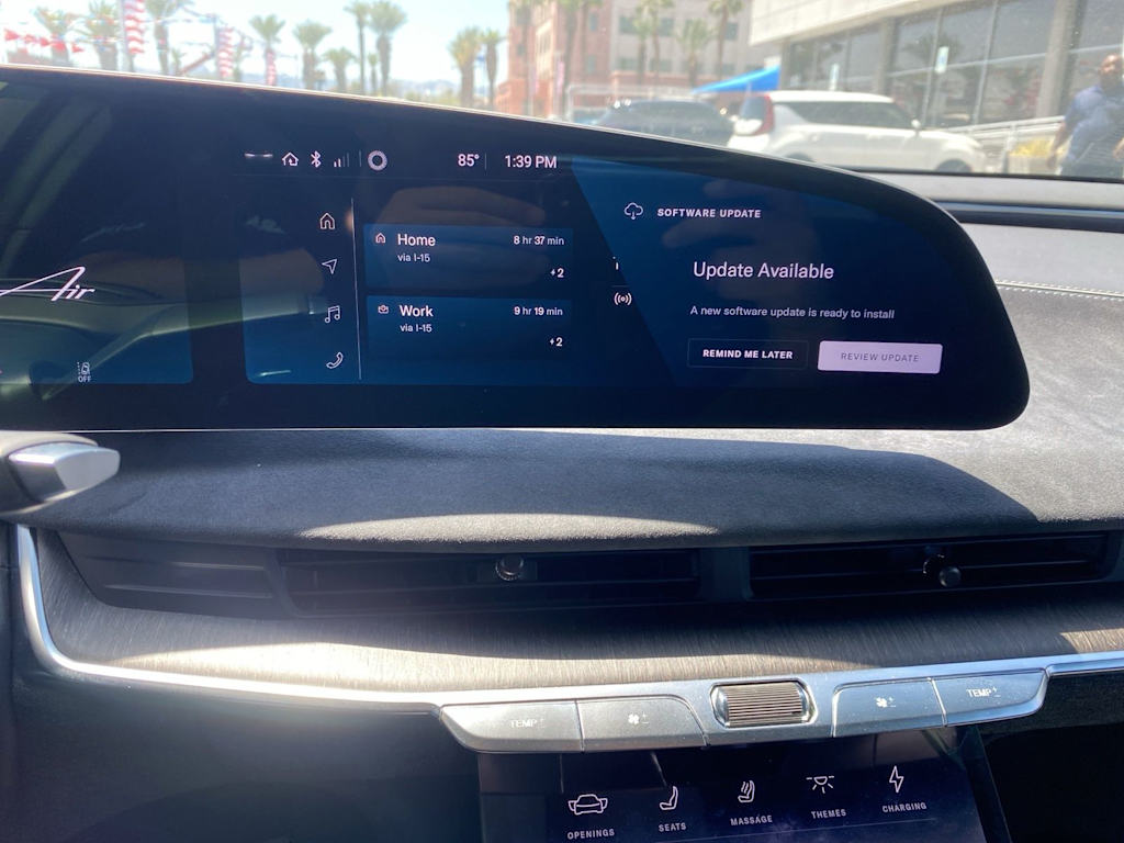 Thumbnail: 2023 Lucid Air - 10