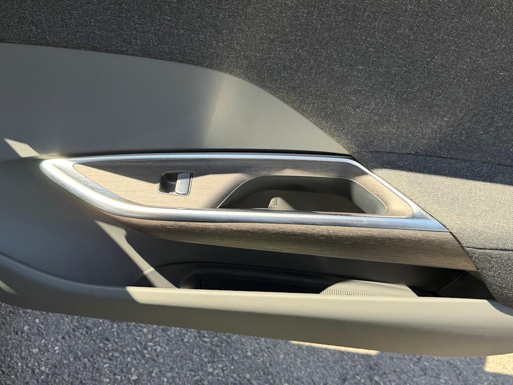 Thumbnail: 2025 Lucid Air - 30