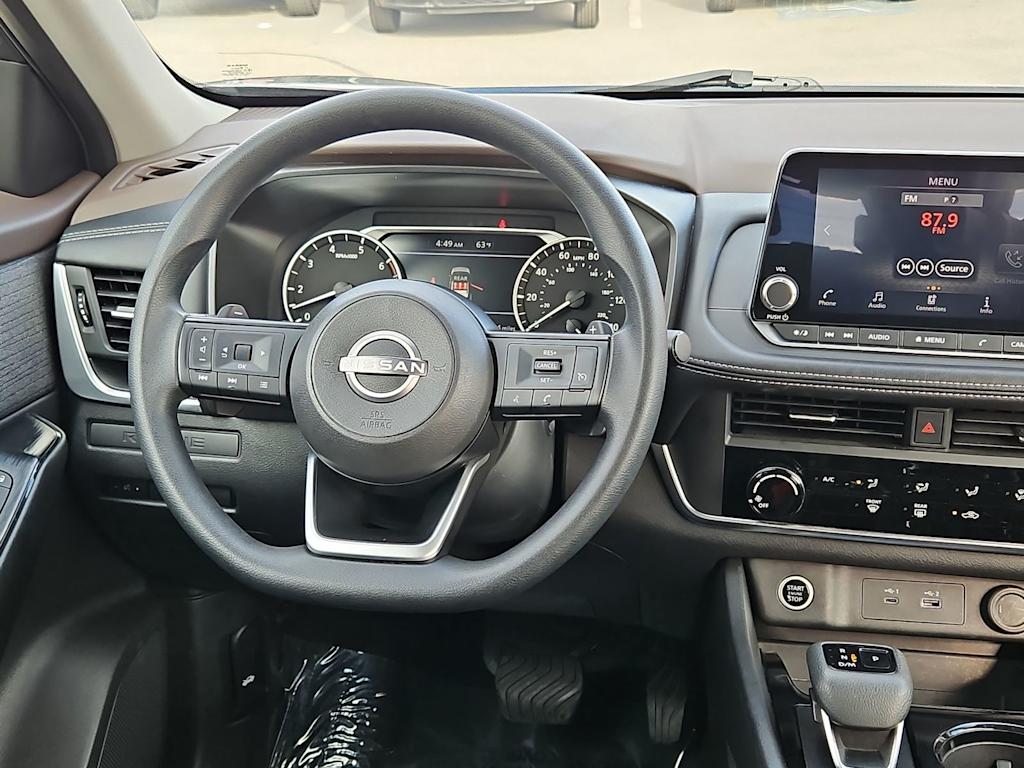 Thumbnail: 2023 Nissan Rogue - 14