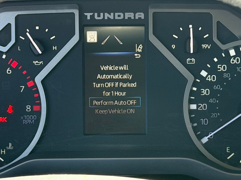 Thumbnail: 2022 Toyota Tundra - 12