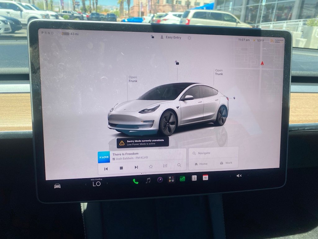Thumbnail: 2023 Tesla Model 3 - 7