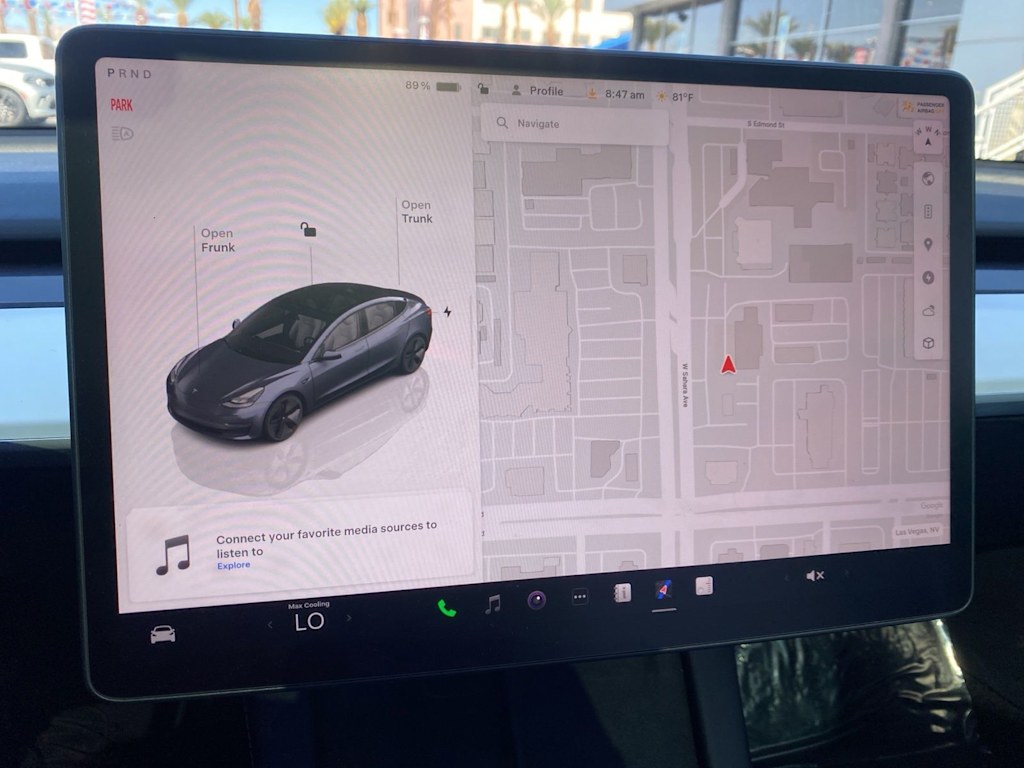 Thumbnail: 2023 Tesla Model 3 - 10