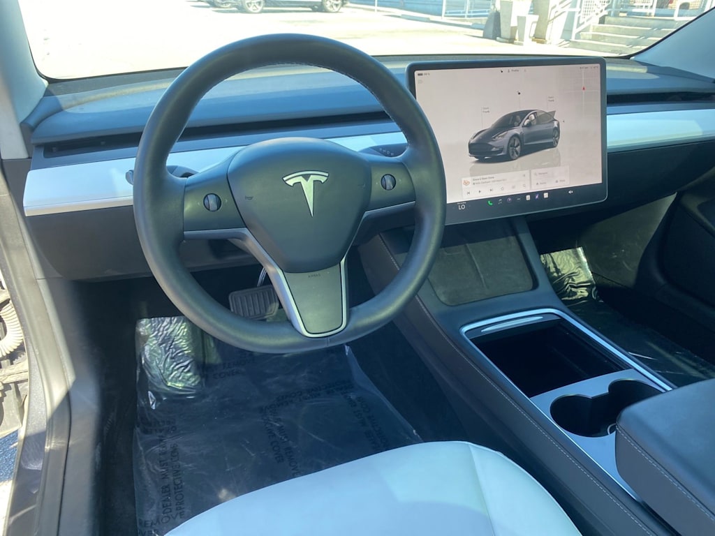 Thumbnail: 2023 Tesla Model 3 - 2
