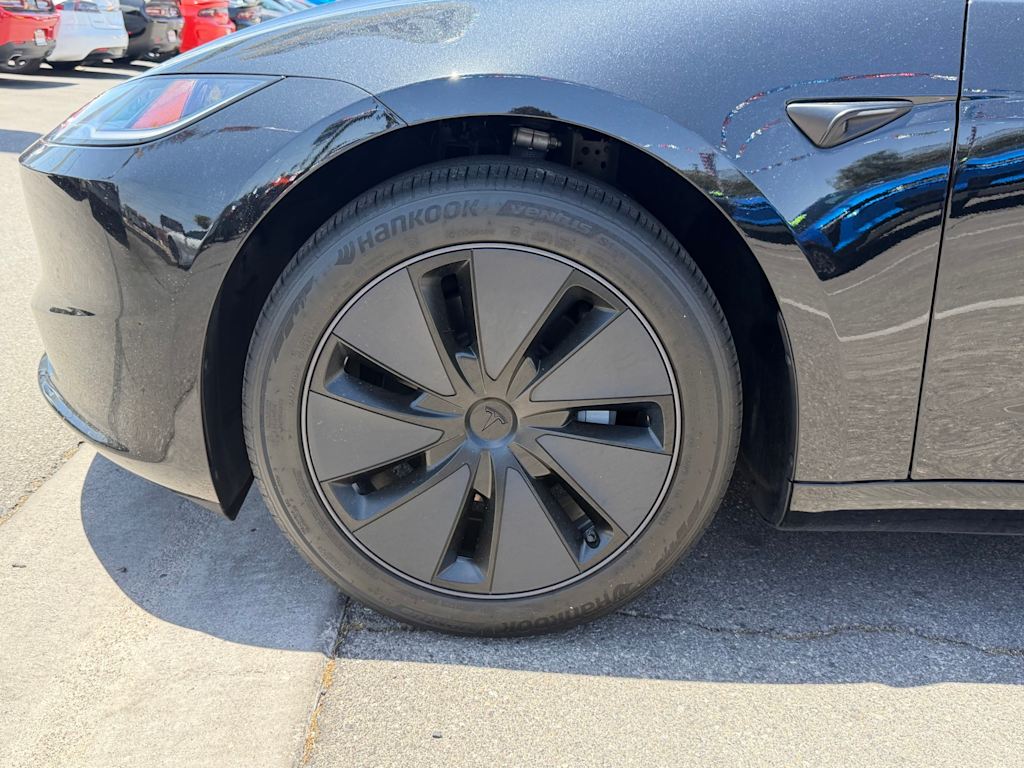 Thumbnail: 2025 Tesla Model 3 - 8