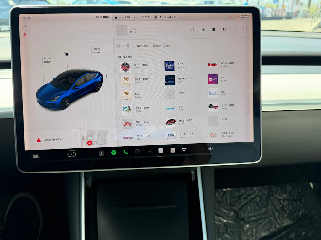 Thumbnail: 2020 Tesla Model 3 - 24