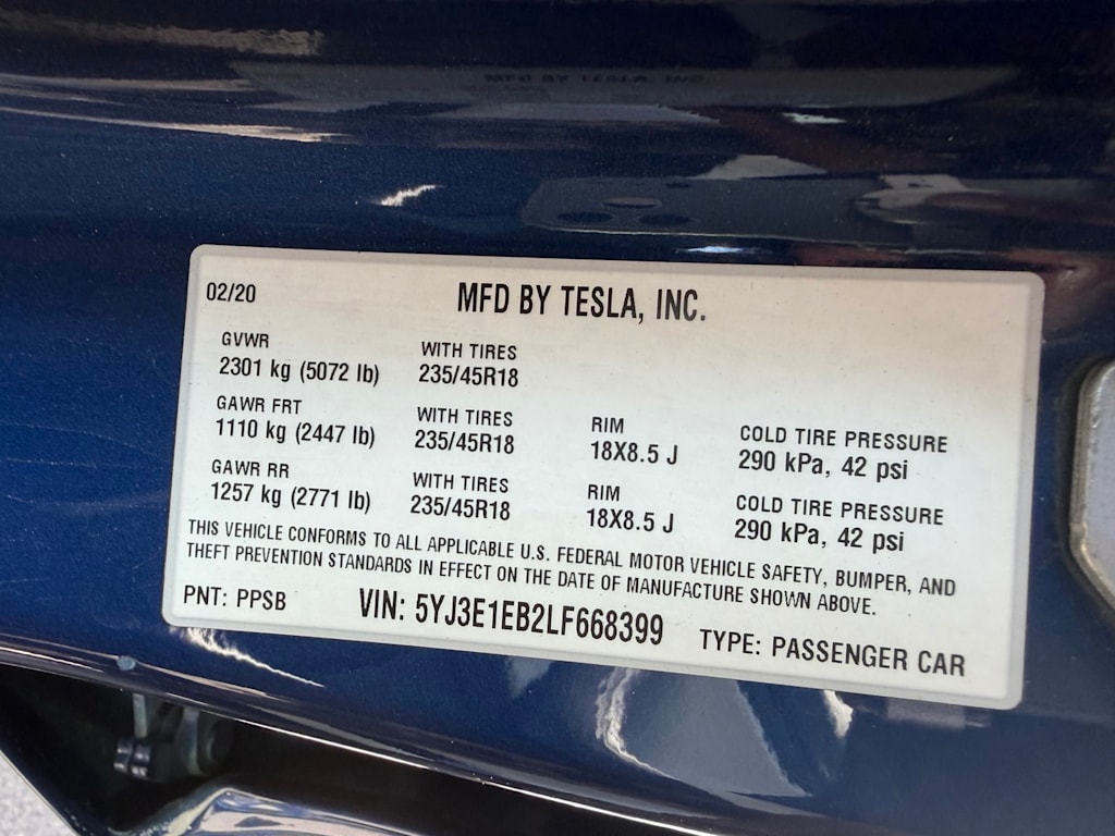 Thumbnail: 2020 Tesla Model 3 - 14