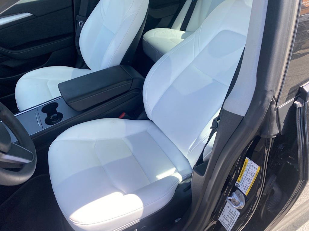 Thumbnail: 2021 Tesla Model 3 - 8