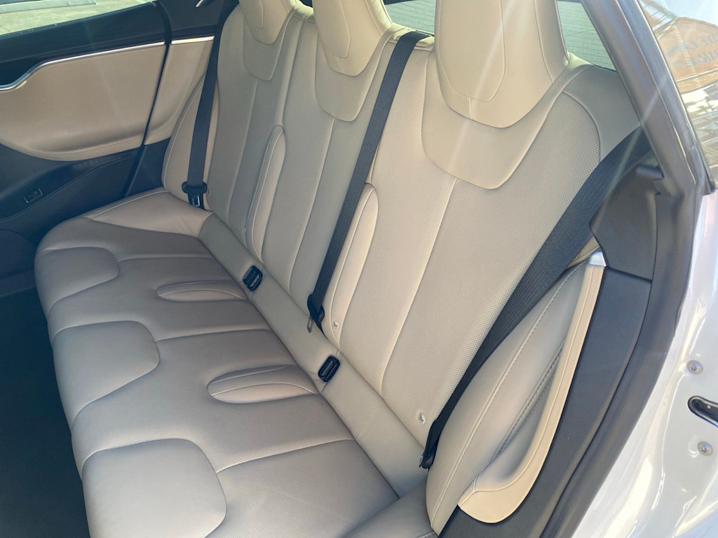 Thumbnail: 2016 Tesla Model S - 8