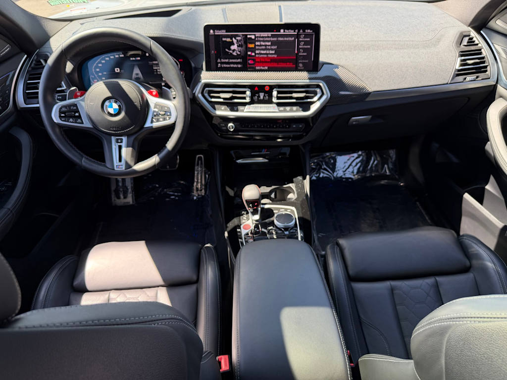 Thumbnail: 2024 BMW X4 - 10
