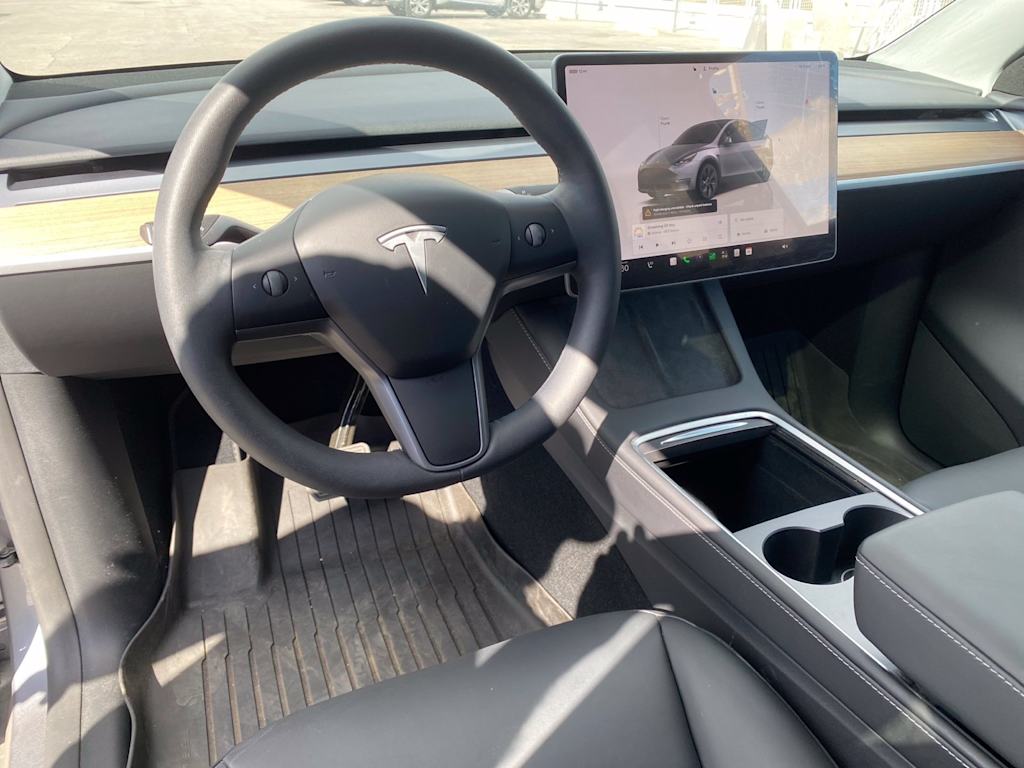 Thumbnail: 2024 Tesla Model Y - 2