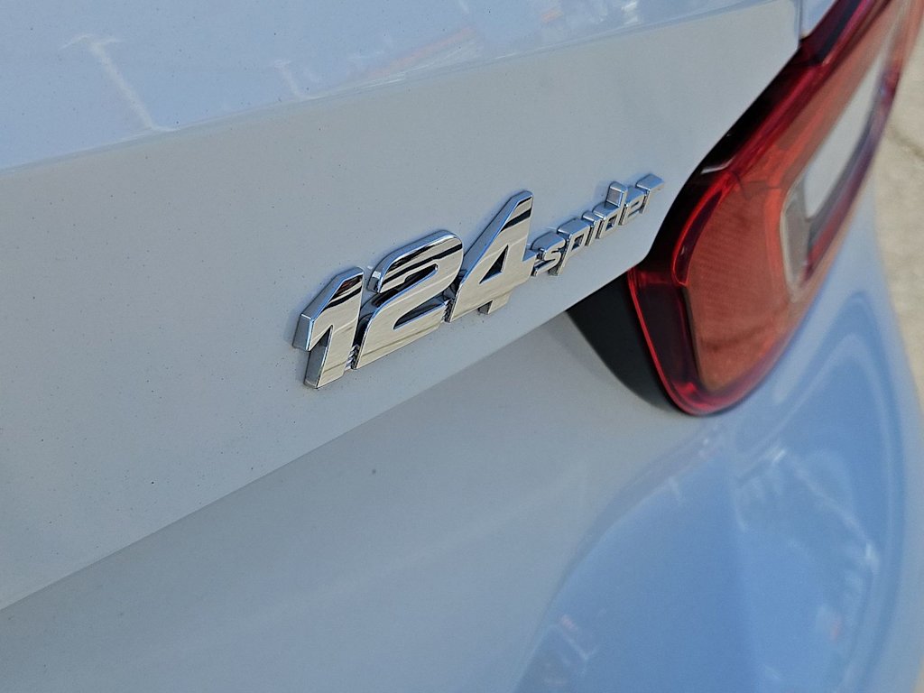 Thumbnail: 2020 Fiat 124 Spider - 22