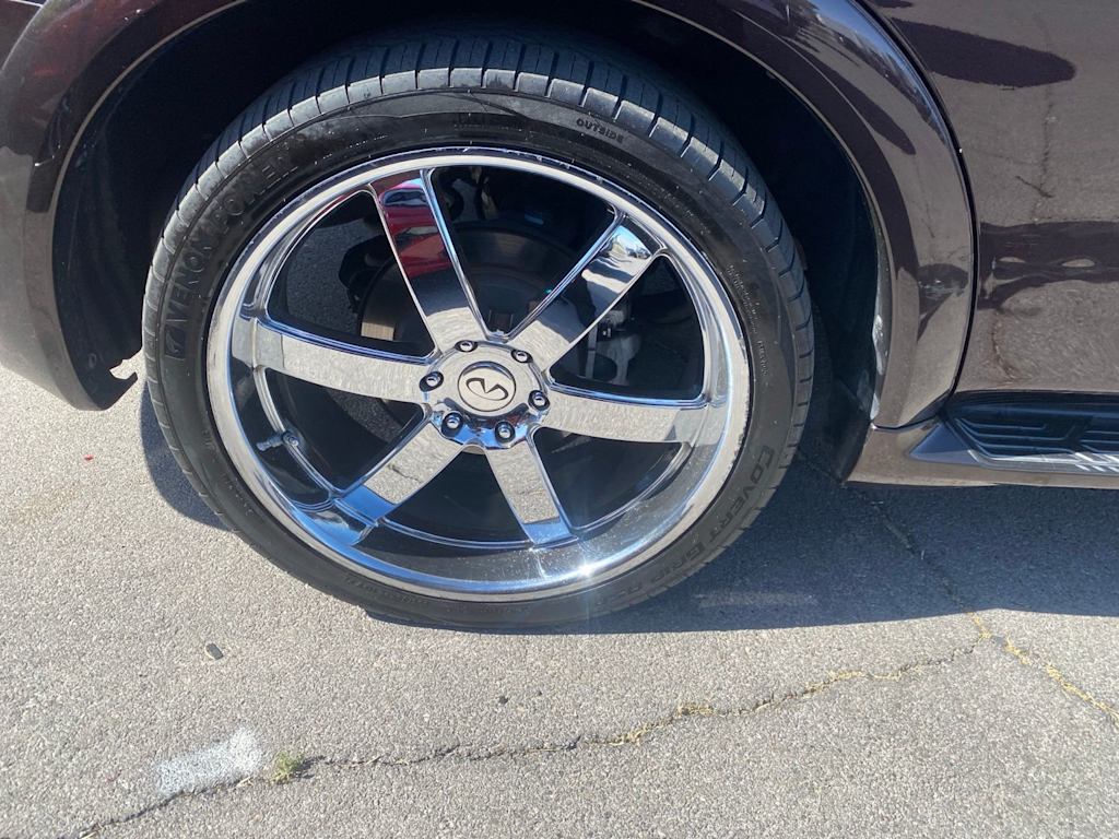 Thumbnail: 2015 INFINITI QX80 - 7