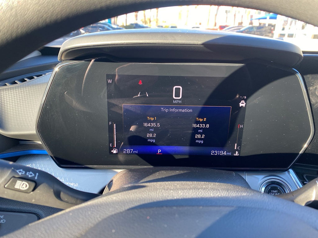 Thumbnail: 2025 Chevrolet Trax - 11