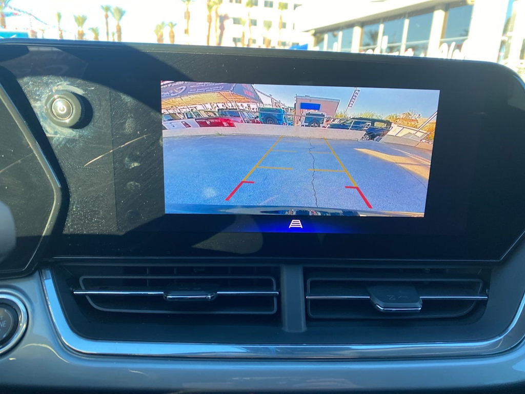 Thumbnail: 2025 Chevrolet Trax - 15