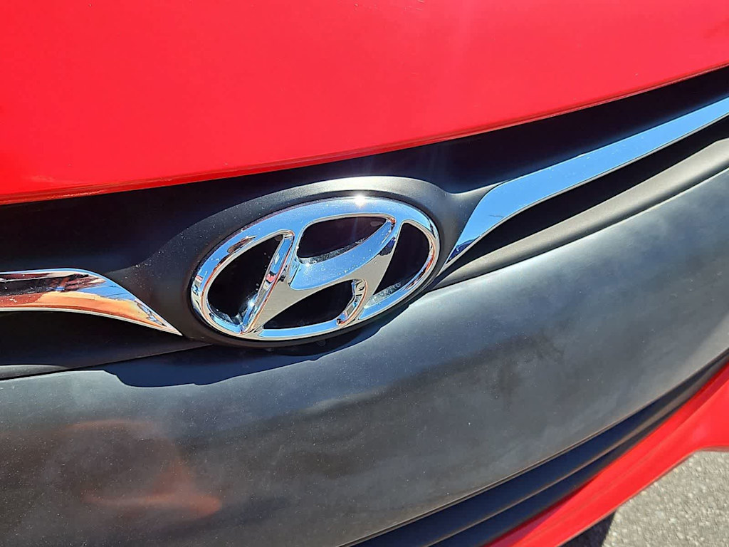 Thumbnail: 2014 Hyundai Genesis - 6