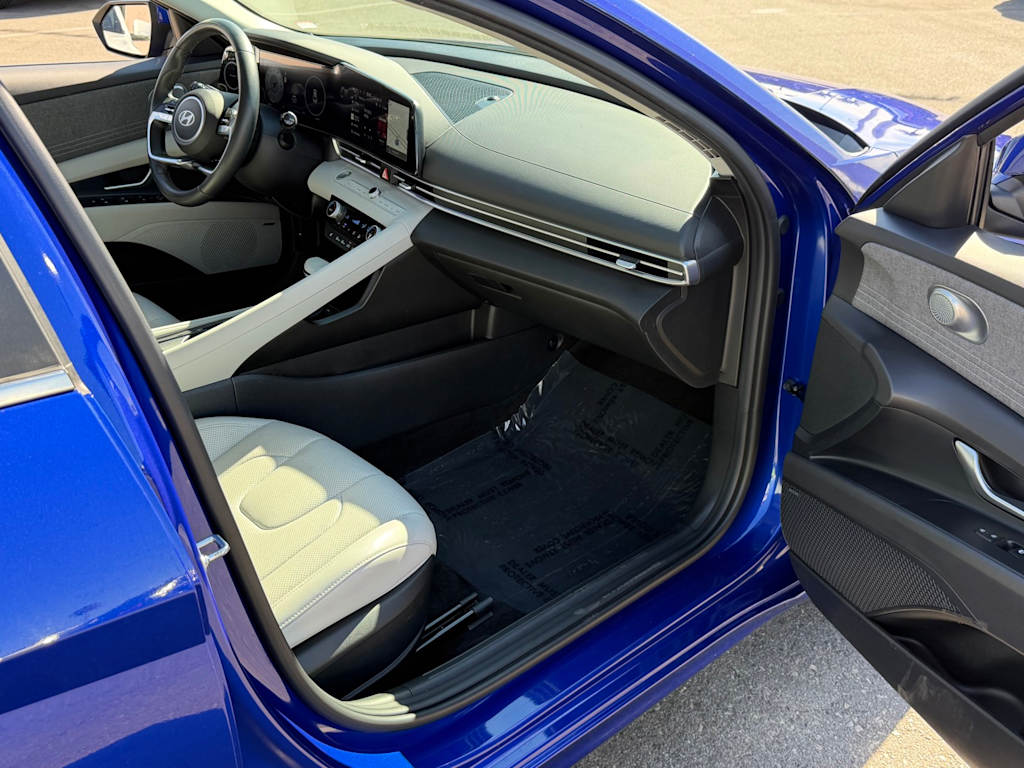 Thumbnail: 2024 Hyundai Elantra - 33