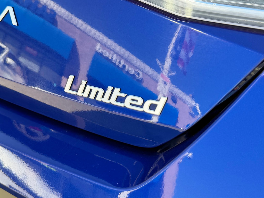 Thumbnail: 2024 Hyundai Elantra - 7