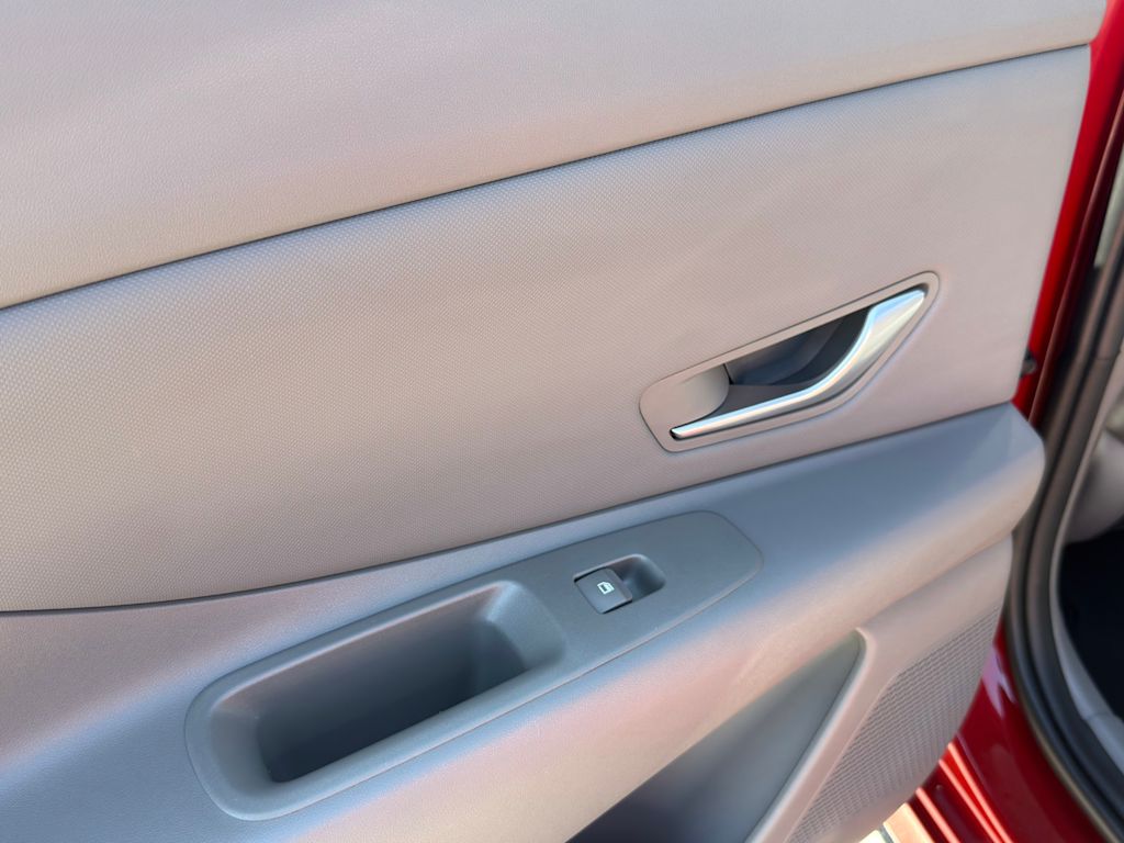 Thumbnail: 2023 Hyundai Elantra - 27