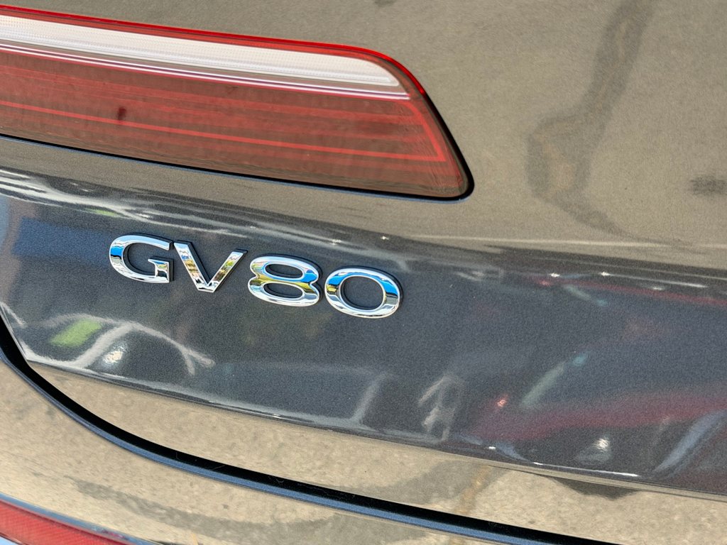 Thumbnail: 2021 Genesis GV80 - 32