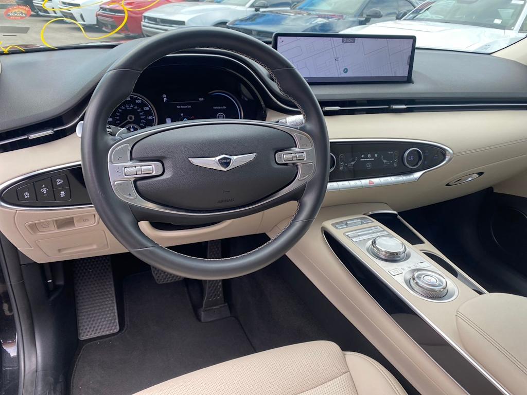 Thumbnail: 2025 Genesis GV70 - 2