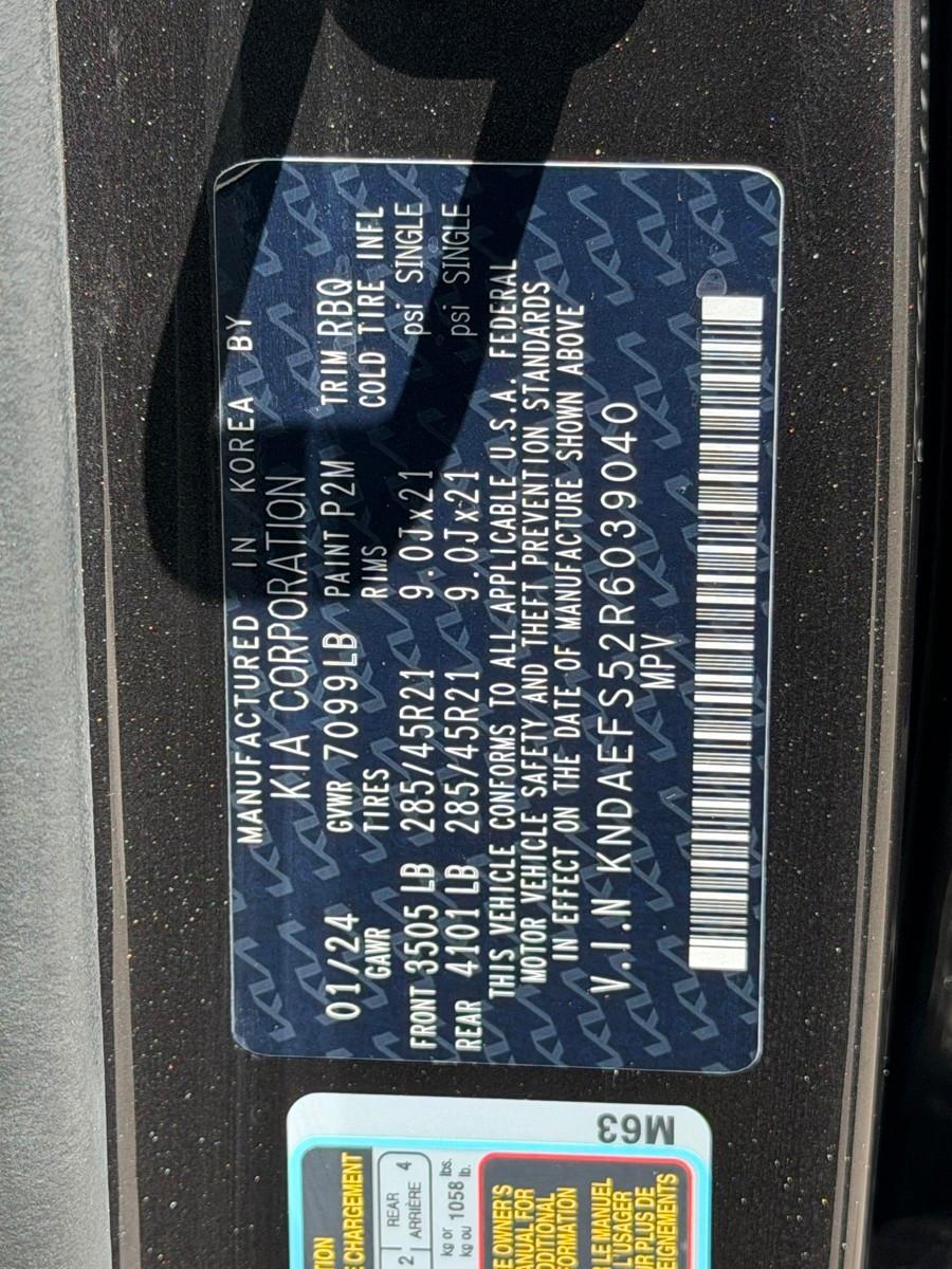 Thumbnail: 2024 Kia EV9 - 16